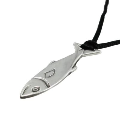 Fish, Pendant in silver 925° with a black satin cord.