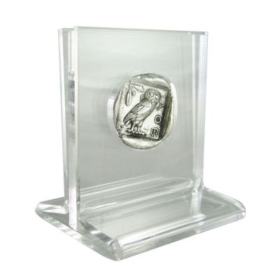 Sample of specially designed acrylic case to exhibit both sides of the coin (indicative photo).